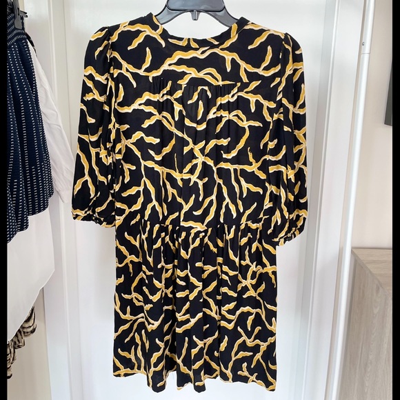 ❌SOLD❌ Ba&sh dress. All seasons. 100% viscose. Wear very well. T0. Gently worn. - Picture 3 of 3
